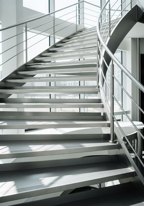 Mass Image Compressor Compressed this image. https://sourceforge.net/projects/icompress/ with Quality:80